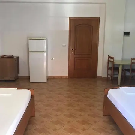Hermes Borsh Apartment Sarande