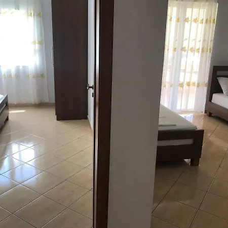 Hermes Borsh Apartment Sarande